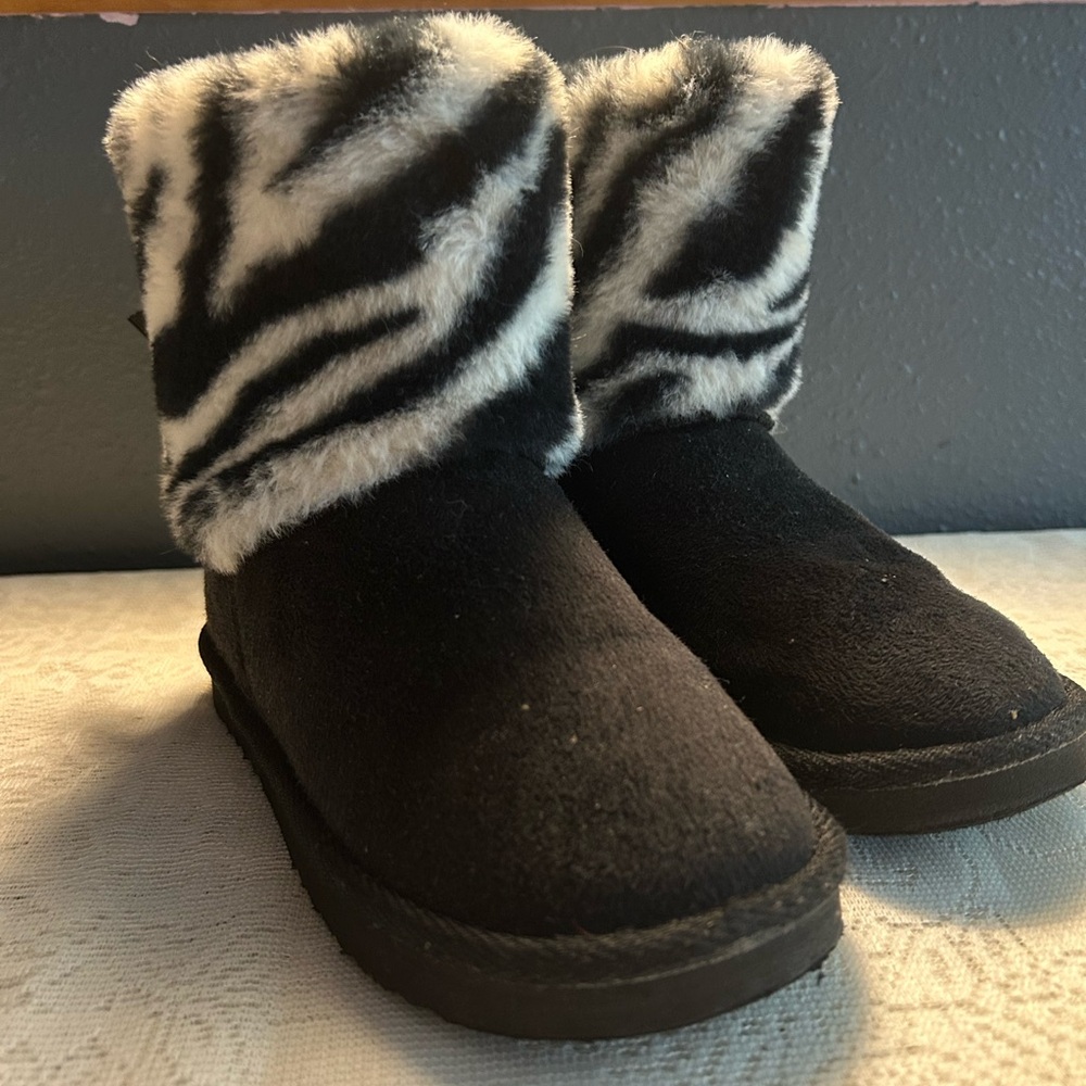 5 for $25 - Kids Black and White Zebra Print Boots